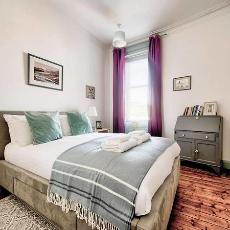 Guestready - Cosy Home 5 Minutes From Waverley! Единбург Екстериор снимка